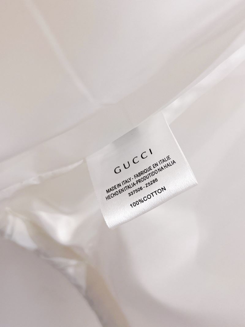 Gucci Outwear